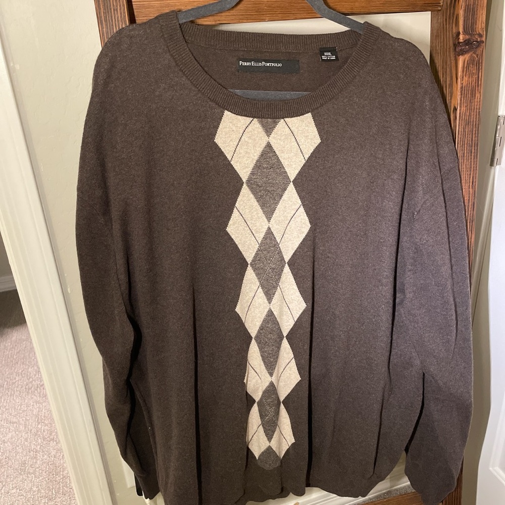 Perry Ellis Sweater